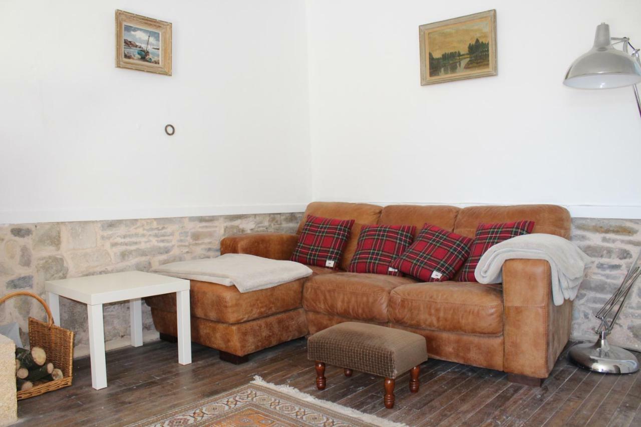 The Old Forge Apartment La Rouaudiere Exterior foto